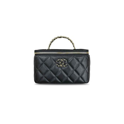 CHANEL BLACK ARGYLE LAMBSKIN COSMETIC BAG WITH GOLD HARDWARE AP3663 (16*10*9cm)